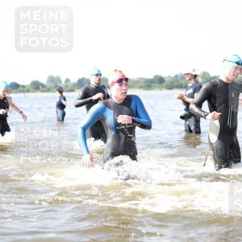 22.06.2025 - Viking Triathlon Michael Strokosch http://msf.ph/oto/8055929 22.06.2025 10:29:02 Schwimmen 7, 12, 15, 152, 200, 310, 384, 414, 443, 604, 628 meine-sportfotos.de