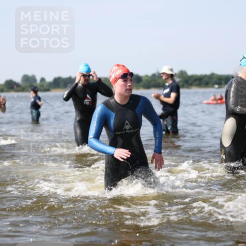 22.06.2025 - Viking Triathlon Michael Strokosch http://msf.ph/oto/8055931 22.06.2025 10:29:03 Schwimmen 7, 12, 152, 200, 310, 384, 414, 443, 458, 604, 628, 652 meine-sportfotos.de