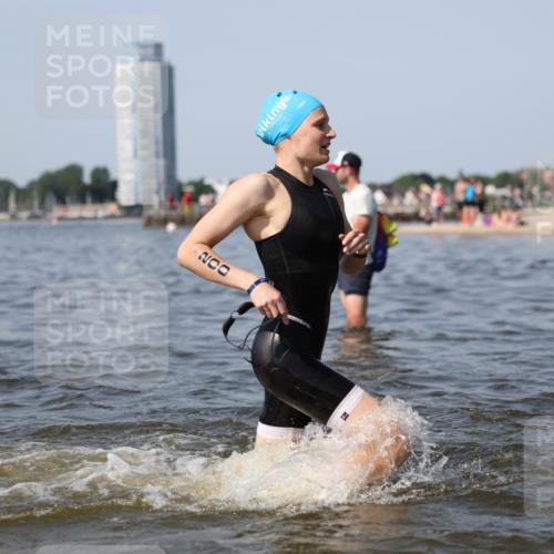 22.06.2025 - Viking Triathlon Michael Strokosch http://msf.ph/oto/8055964 22.06.2025 10:29:08 Schwimmen 7, 12, 152, 200, 310, 384, 443, 458, 604, 628, 652 meine-sportfotos.de