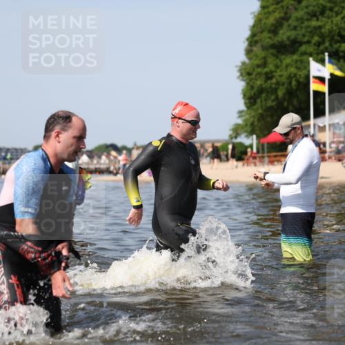 22.06.2025 - Viking Triathlon Michael Strokosch http://msf.ph/oto/8055995 22.06.2025 10:29:16 Schwimmen 7, 11, 30, 33, 200, 243, 458, 652 meine-sportfotos.de