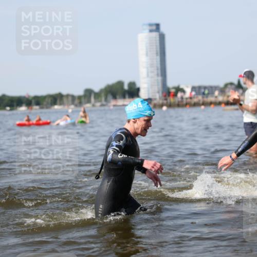 22.06.2025 - Viking Triathlon Michael Strokosch http://msf.ph/oto/8056023 22.06.2025 10:29:22 Schwimmen 11, 30, 33, 243, 458, 612, 652 meine-sportfotos.de