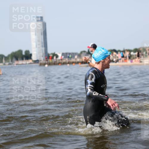 22.06.2025 - Viking Triathlon Michael Strokosch http://msf.ph/oto/8056032 22.06.2025 10:29:23 Schwimmen 6, 11, 30, 33, 243, 458, 612, 652 meine-sportfotos.de