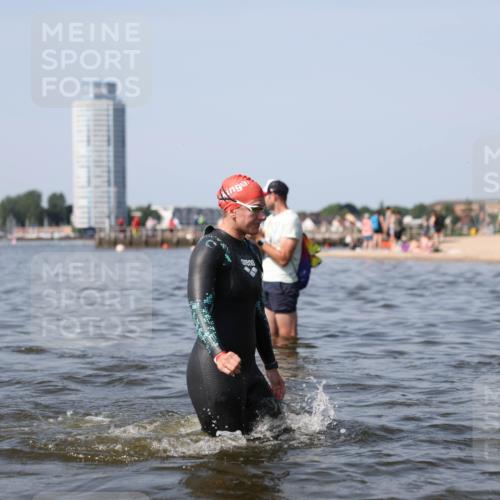 22.06.2025 - Viking Triathlon Michael Strokosch http://msf.ph/oto/8056057 22.06.2025 10:29:28 Schwimmen 6, 11, 30, 33, 243, 612 meine-sportfotos.de