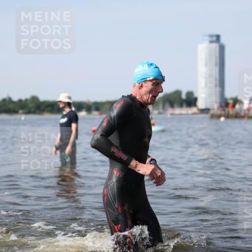 22.06.2025 - Viking Triathlon Michael Strokosch http://msf.ph/oto/8056156 22.06.2025 10:30:00 Schwimmen 175, 203, 264, 299, 374, 473 meine-sportfotos.de