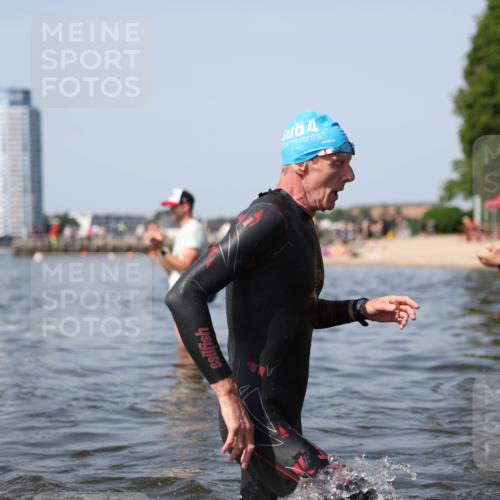 22.06.2025 - Viking Triathlon Michael Strokosch http://msf.ph/oto/8056164 22.06.2025 10:30:02 Schwimmen 175, 203, 264, 299, 374, 473 meine-sportfotos.de