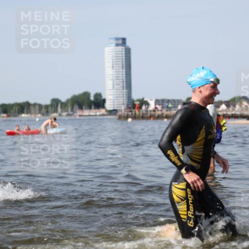 22.06.2025 - Viking Triathlon Michael Strokosch http://msf.ph/oto/8056181 22.06.2025 10:30:05 Schwimmen 175, 203, 264, 299, 374, 473, 626 meine-sportfotos.de