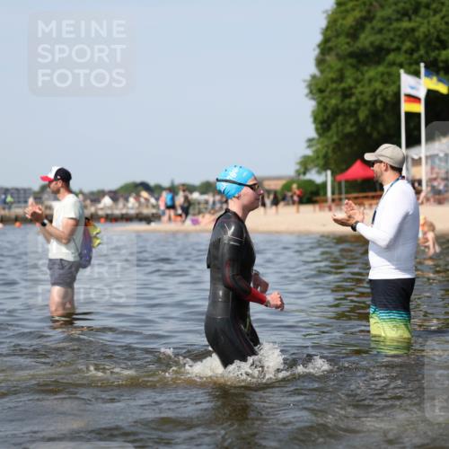 22.06.2025 - Viking Triathlon Michael Strokosch http://msf.ph/oto/8056208 22.06.2025 10:30:10 Schwimmen 132, 175, 203, 264, 374, 381, 491, 626 meine-sportfotos.de