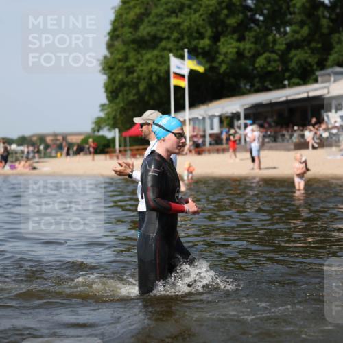 22.06.2025 - Viking Triathlon Michael Strokosch http://msf.ph/oto/8056214 22.06.2025 10:30:11 Schwimmen 132, 175, 203, 374, 381, 491, 626, 643 meine-sportfotos.de