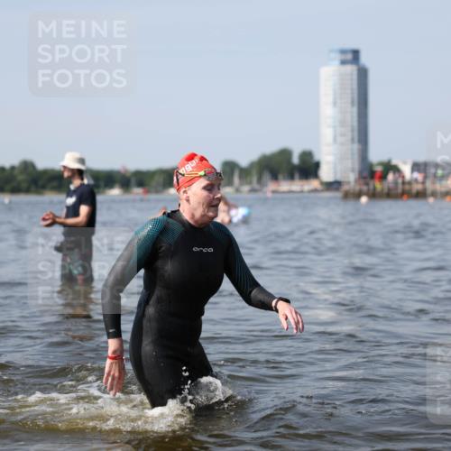 22.06.2025 - Viking Triathlon Michael Strokosch http://msf.ph/oto/8056222 22.06.2025 10:30:13 Schwimmen 132, 175, 203, 374, 381, 491, 626, 643 meine-sportfotos.de