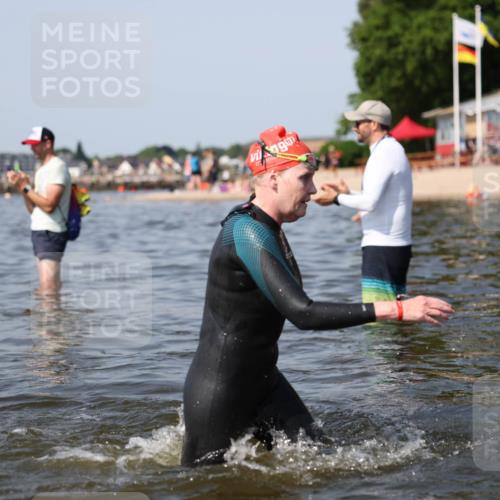 22.06.2025 - Viking Triathlon Michael Strokosch http://msf.ph/oto/8056237 22.06.2025 10:30:15 Schwimmen 132, 175, 203, 374, 381, 491, 626, 643 meine-sportfotos.de
