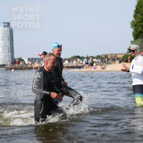 22.06.2025 - Viking Triathlon Michael Strokosch http://msf.ph/oto/8056256 22.06.2025 10:30:19 Schwimmen 132, 374, 381, 393, 491, 626, 643 meine-sportfotos.de