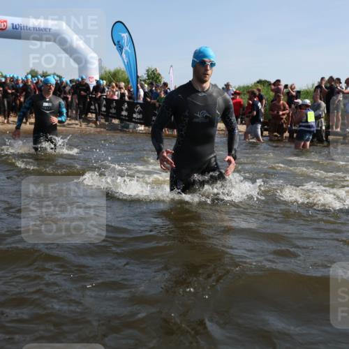 22.06.2025 - Viking Triathlon Michael Strokosch http://msf.ph/oto/8056285 22.06.2025 10:02:37 Schwimmen 114, 161, 188, 189, 193, 264, 297, 366, 427, 429, 513, 520, 532, 546, 549 meine-sportfotos.de