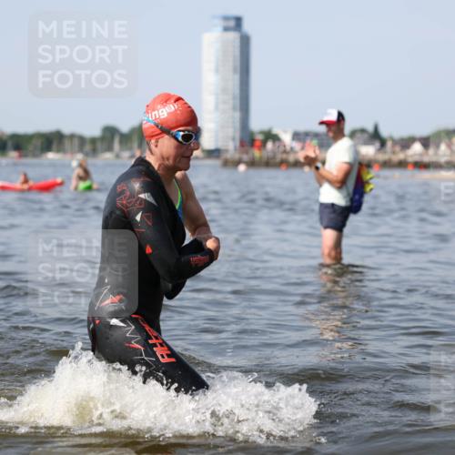 22.06.2025 - Viking Triathlon Michael Strokosch http://msf.ph/oto/8056370 22.06.2025 10:30:47 Schwimmen 13, 45, 162, 188, 444, 630, 651 meine-sportfotos.de