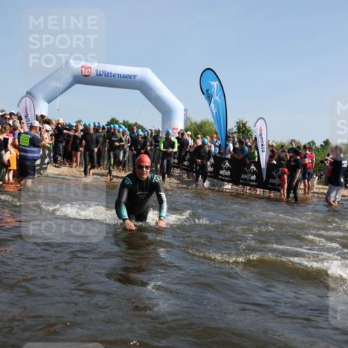 22.06.2025 - Viking Triathlon Michael Strokosch http://msf.ph/oto/8056375 22.06.2025 10:03:07 Schwimmen 47, 101, 177, 187, 204, 208, 233, 334, 349, 398, 478, 505, 524, 602, 632 meine-sportfotos.de