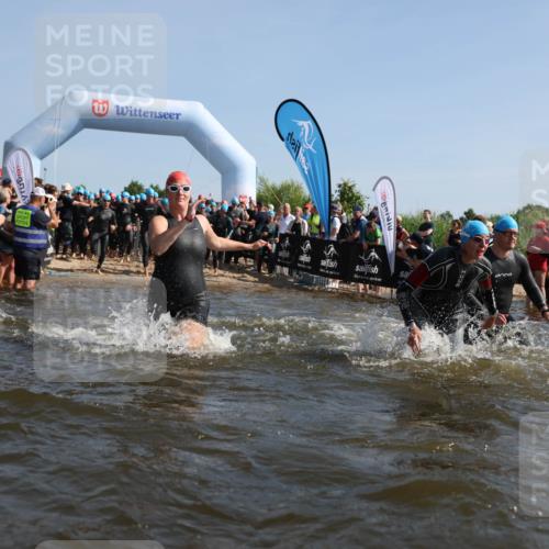 22.06.2025 - Viking Triathlon Michael Strokosch http://msf.ph/oto/8056403 22.06.2025 10:03:17 Schwimmen 20, 34, 89, 134, 163, 187, 208, 229, 334, 348, 505, 524, 540, 636, 660 meine-sportfotos.de