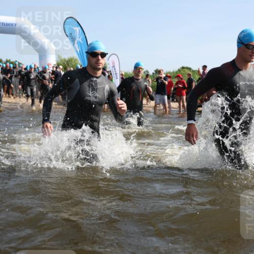 22.06.2025 - Viking Triathlon Michael Strokosch http://msf.ph/oto/8056435 22.06.2025 10:03:22 Schwimmen 20, 25, 34, 88, 89, 134, 163, 229, 251, 324, 332, 348, 540, 636, 660 meine-sportfotos.de