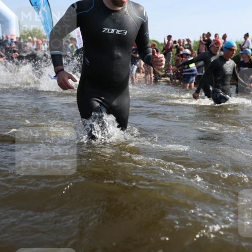 22.06.2025 - Viking Triathlon Michael Strokosch http://msf.ph/oto/8056487 22.06.2025 10:03:39 Schwimmen 58, 62, 79, 108, 148, 179, 182, 434, 454, 456, 619, 635, 645, 648, 659 meine-sportfotos.de
