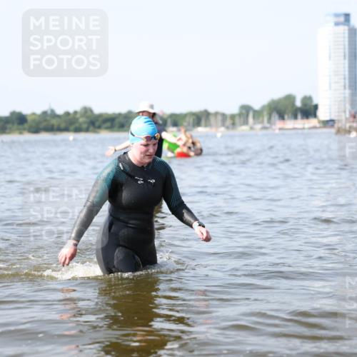 22.06.2025 - Viking Triathlon Michael Strokosch http://msf.ph/oto/8056492 22.06.2025 10:31:21 Schwimmen 3, 8, 216, 236, 311, 330, 469 meine-sportfotos.de