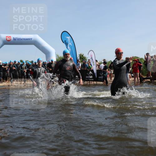 22.06.2025 - Viking Triathlon Michael Strokosch http://msf.ph/oto/8056493 22.06.2025 10:03:42 Schwimmen 58, 62, 79, 108, 148, 157, 179, 296, 434, 456, 619, 635, 645, 648, 659 meine-sportfotos.de