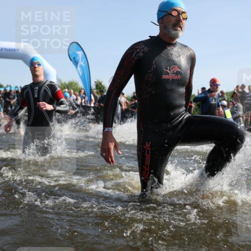 22.06.2025 - Viking Triathlon Michael Strokosch http://msf.ph/oto/8056505 22.06.2025 10:03:44 Schwimmen 58, 62, 77, 79, 108, 148, 157, 296, 396, 434, 456, 495, 619, 635, 648, 659 meine-sportfotos.de
