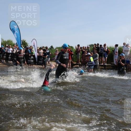 22.06.2025 - Viking Triathlon Michael Strokosch http://msf.ph/oto/8056523 22.06.2025 10:03:51 Schwimmen 26, 54, 77, 108, 157, 215, 242, 296, 336, 383, 396, 451, 456, 495, 648 meine-sportfotos.de