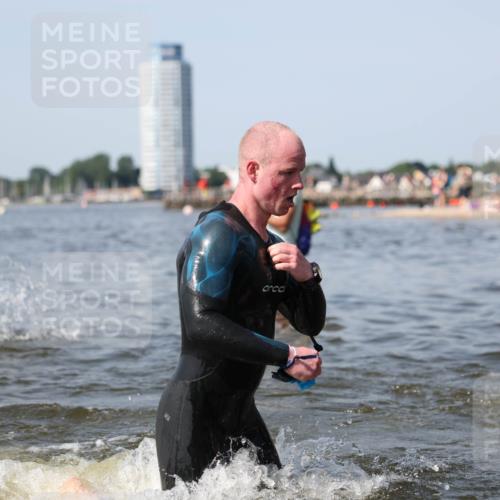 22.06.2025 - Viking Triathlon Michael Strokosch http://msf.ph/oto/8056534 22.06.2025 10:31:29 Schwimmen 3, 8, 137, 236, 311, 340, 469, 613, 648 meine-sportfotos.de