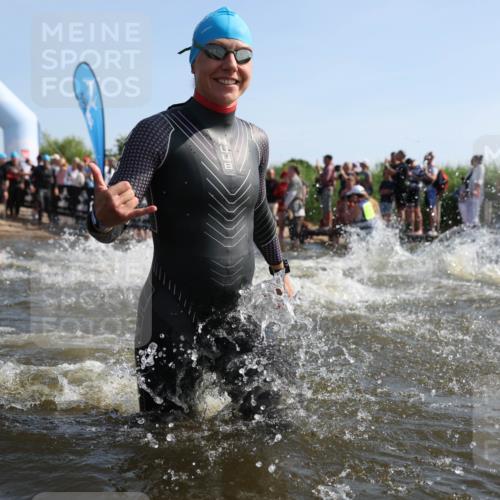 22.06.2025 - Viking Triathlon Michael Strokosch http://msf.ph/oto/8056546 22.06.2025 10:04:01 Schwimmen 54, 215, 220, 240, 242, 313, 315, 336, 370, 383, 433, 448, 614, 639, 657 meine-sportfotos.de