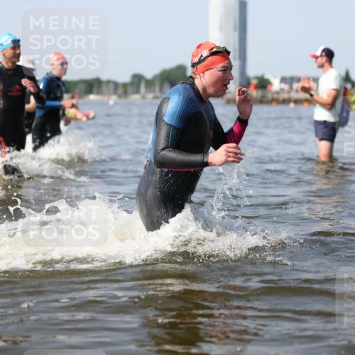 22.06.2025 - Viking Triathlon Michael Strokosch http://msf.ph/oto/8056549 22.06.2025 10:31:35 Schwimmen 3, 8, 98, 137, 158, 189, 340, 350, 469, 613, 648 meine-sportfotos.de