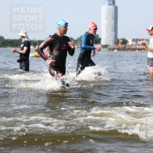 22.06.2025 - Viking Triathlon Michael Strokosch http://msf.ph/oto/8056551 22.06.2025 10:31:36 Schwimmen 3, 8, 98, 99, 137, 158, 189, 224, 340, 350, 469, 613, 648 meine-sportfotos.de