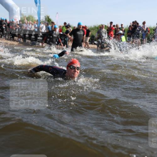22.06.2025 - Viking Triathlon Michael Strokosch http://msf.ph/oto/8056560 22.06.2025 10:04:06 Schwimmen 156, 199, 220, 240, 313, 315, 351, 370, 433, 448, 474, 529, 614, 639, 657 meine-sportfotos.de