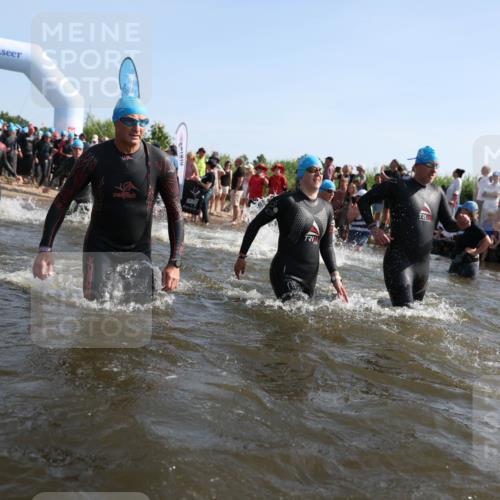 22.06.2025 - Viking Triathlon Michael Strokosch http://msf.ph/oto/8056581 22.06.2025 10:04:21 Schwimmen 115, 141, 142, 185, 195, 209, 239, 253, 276, 335, 377, 408, 419, 447, 493 meine-sportfotos.de