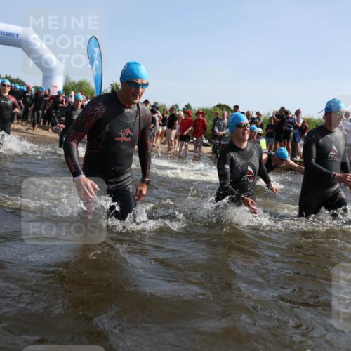22.06.2025 - Viking Triathlon Michael Strokosch http://msf.ph/oto/8056584 22.06.2025 10:04:22 Schwimmen 115, 141, 142, 185, 195, 209, 239, 253, 276, 335, 377, 408, 419, 447, 493 meine-sportfotos.de