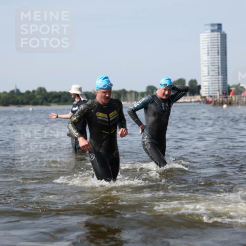 22.06.2025 - Viking Triathlon Michael Strokosch http://msf.ph/oto/8056606 22.06.2025 10:31:49 Schwimmen 87, 98, 99, 124, 125, 137, 158, 189, 224, 350, 435, 449, 507, 555, 658 meine-sportfotos.de