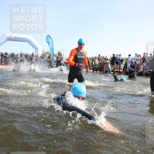 22.06.2025 - Viking Triathlon Michael Strokosch http://msf.ph/oto/8056610 22.06.2025 10:04:39 Schwimmen 55, 85, 86, 238, 245, 281, 312, 316, 327, 428, 482, 506, 514, 515, 550, 629, 662 meine-sportfotos.de