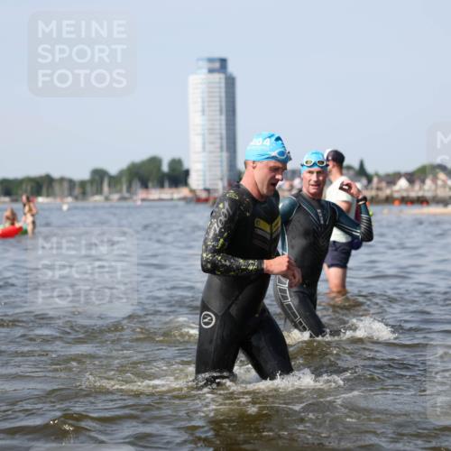 22.06.2025 - Viking Triathlon Michael Strokosch http://msf.ph/oto/8056615 22.06.2025 10:31:50 Schwimmen 87, 98, 99, 124, 125, 137, 158, 189, 224, 350, 435, 449, 507, 555, 658 meine-sportfotos.de