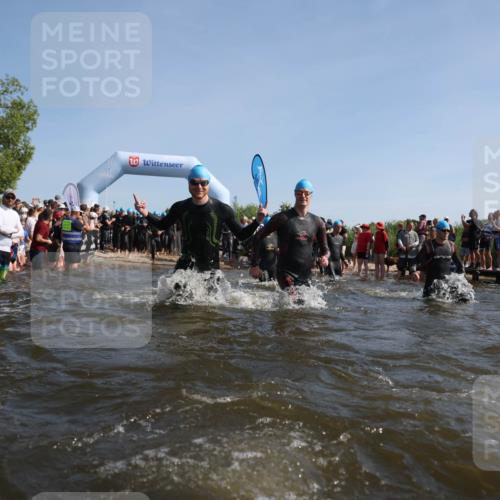 22.06.2025 - Viking Triathlon Michael Strokosch http://msf.ph/oto/8056618 22.06.2025 10:04:42 Schwimmen 55, 85, 86, 238, 245, 281, 312, 316, 327, 428, 482, 514, 515, 550, 662 meine-sportfotos.de