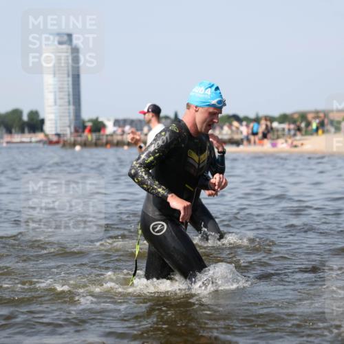 22.06.2025 - Viking Triathlon Michael Strokosch http://msf.ph/oto/8056619 22.06.2025 10:31:51 Schwimmen 87, 98, 99, 124, 125, 158, 189, 224, 350, 435, 449, 507, 555, 658 meine-sportfotos.de