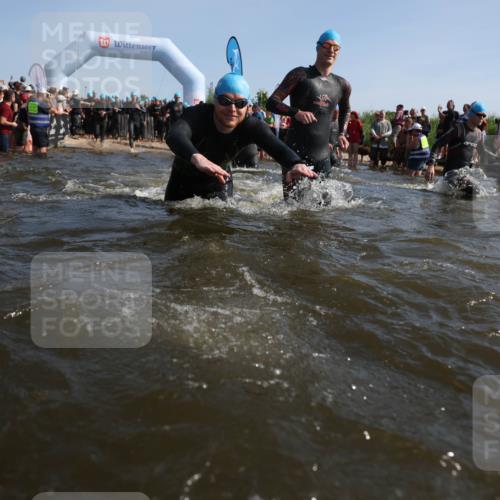 22.06.2025 - Viking Triathlon Michael Strokosch http://msf.ph/oto/8056622 22.06.2025 10:04:42 Schwimmen 55, 85, 86, 238, 245, 281, 312, 316, 327, 428, 482, 514, 515, 550, 662 meine-sportfotos.de
