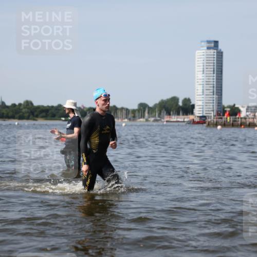 22.06.2025 - Viking Triathlon Michael Strokosch http://msf.ph/oto/8056623 22.06.2025 10:31:54 Schwimmen 63, 87, 99, 124, 125, 224, 435, 449, 488, 507, 555, 658 meine-sportfotos.de