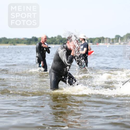 22.06.2025 - Viking Triathlon Michael Strokosch http://msf.ph/oto/8056644 22.06.2025 10:31:57 Schwimmen 63, 87, 99, 124, 125, 193, 224, 226, 271, 435, 449, 464, 488, 507, 555, 658 meine-sportfotos.de