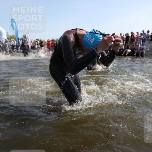 22.06.2025 - Viking Triathlon Michael Strokosch http://msf.ph/oto/8056655 22.06.2025 10:04:55 Schwimmen 29, 70, 72, 197, 248, 254, 295, 362, 394, 411, 416, 423, 509, 527, 620 meine-sportfotos.de