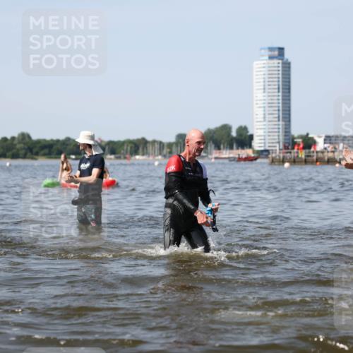 22.06.2025 - Viking Triathlon Michael Strokosch http://msf.ph/oto/8056662 22.06.2025 10:32:00 Schwimmen 63, 87, 124, 125, 193, 207, 226, 271, 435, 449, 464, 488, 507, 658 meine-sportfotos.de