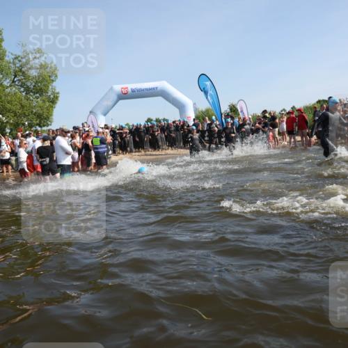 22.06.2025 - Viking Triathlon Michael Strokosch http://msf.ph/oto/8056663 22.06.2025 10:04:59 Schwimmen 197, 232, 254, 295, 362, 386, 394, 407, 416, 423, 500, 509, 527, 605, 620 meine-sportfotos.de