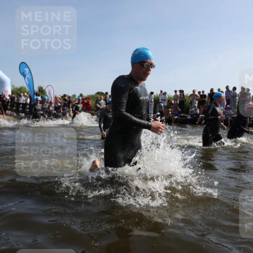 22.06.2025 - Viking Triathlon Michael Strokosch http://msf.ph/oto/8056673 22.06.2025 10:05:05 Schwimmen 94, 197, 232, 291, 362, 386, 388, 395, 407, 416, 423, 500, 605, 620, 627 meine-sportfotos.de