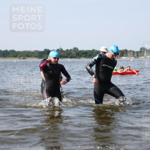 22.06.2025 - Viking Triathlon Michael Strokosch http://msf.ph/oto/8056732 22.06.2025 10:32:17 Schwimmen 53, 147, 173, 193, 207, 214, 271, 461 meine-sportfotos.de
