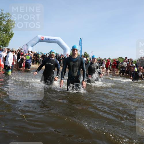 22.06.2025 - Viking Triathlon Michael Strokosch http://msf.ph/oto/8056761 22.06.2025 10:05:46 Schwimmen 65, 83, 128, 135, 194, 211, 275, 361, 379, 511, 517, 530, 553, 633, 653 meine-sportfotos.de