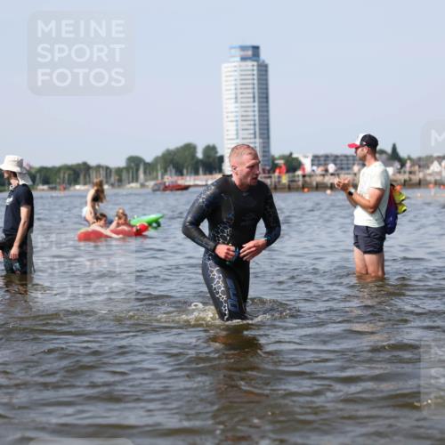 22.06.2025 - Viking Triathlon Michael Strokosch http://msf.ph/oto/8056764 22.06.2025 10:32:22 Schwimmen 53, 147, 170, 173, 214, 461, 492 meine-sportfotos.de