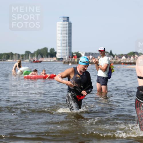 22.06.2025 - Viking Triathlon Michael Strokosch http://msf.ph/oto/8056786 22.06.2025 10:32:30 Schwimmen 53, 80, 147, 170, 173, 208, 461, 492 meine-sportfotos.de