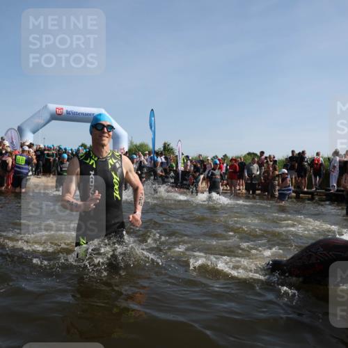 22.06.2025 - Viking Triathlon Michael Strokosch http://msf.ph/oto/8056787 22.06.2025 10:05:55 Schwimmen 68, 128, 169, 211, 269, 275, 397, 441, 442, 460, 465, 530, 633, 644 meine-sportfotos.de