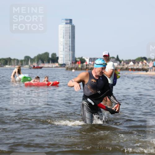 22.06.2025 - Viking Triathlon Michael Strokosch http://msf.ph/oto/8056788 22.06.2025 10:32:30 Schwimmen 53, 80, 147, 170, 173, 208, 461, 492 meine-sportfotos.de